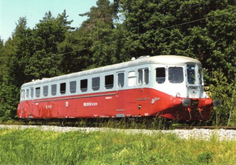 33_2017 - mot.vůz M 260.001