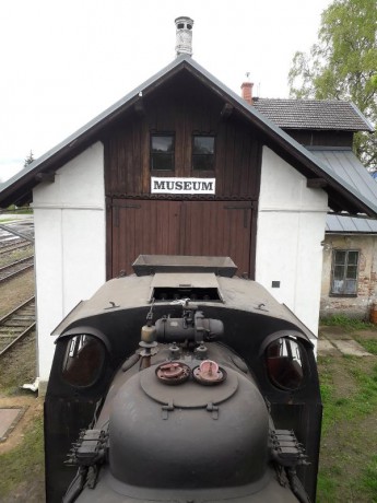 088_Oziveni2_328-011